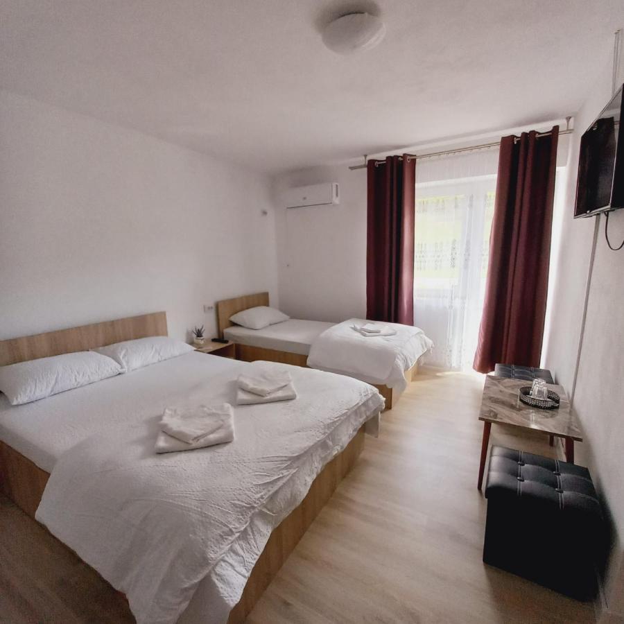 Apartmán Casa Alexia Pescari Exteriér fotografie
